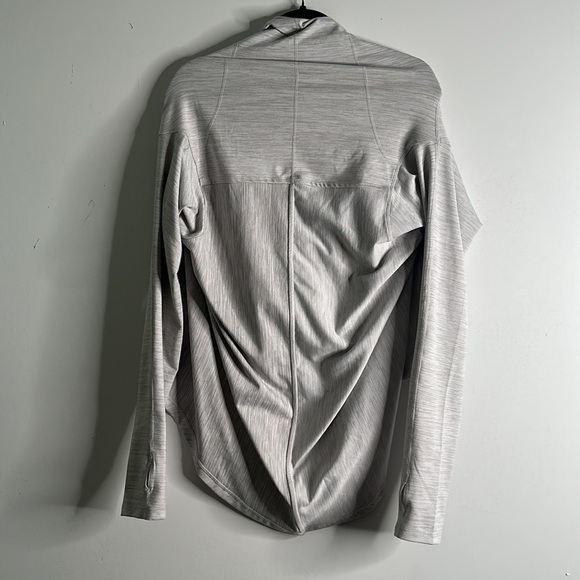 ZYIA active gray top size medium active wear - Picture 11 of 11